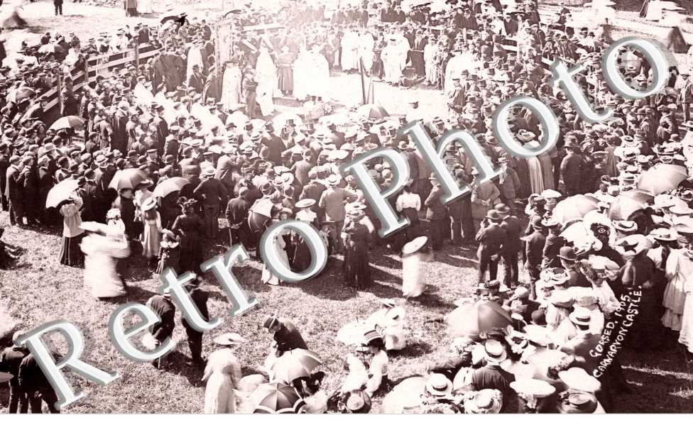 Ceremonie Religieuse en plein Air