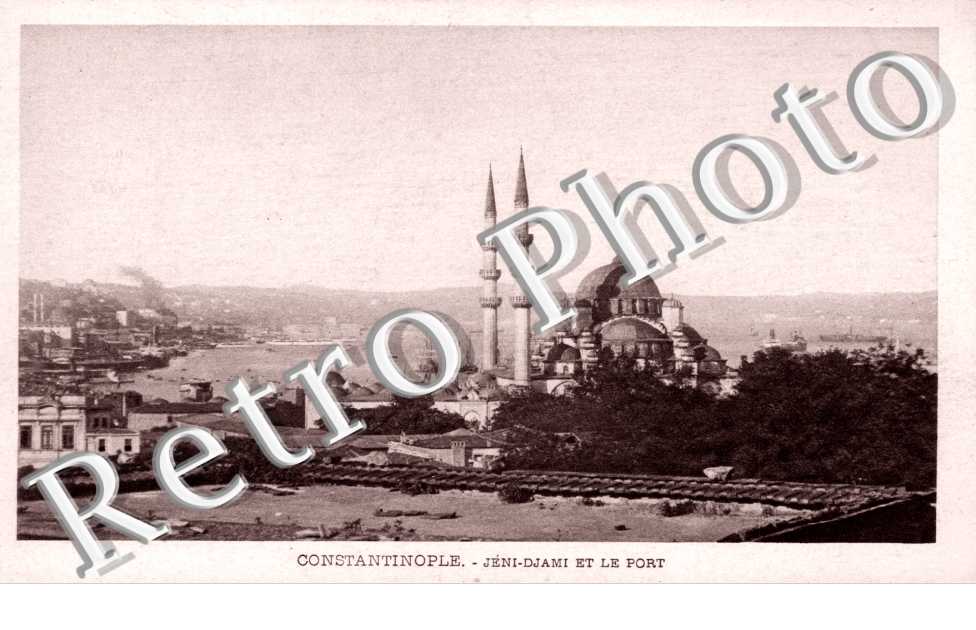 Jeni Djami et le Port
