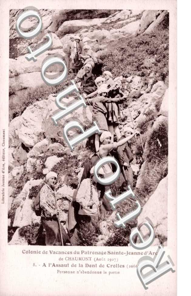 colonie de vacances du patronage Sainte Jeanne d&#039;Arc  A l&#039;assaut de la dent de Crolles aout 1927