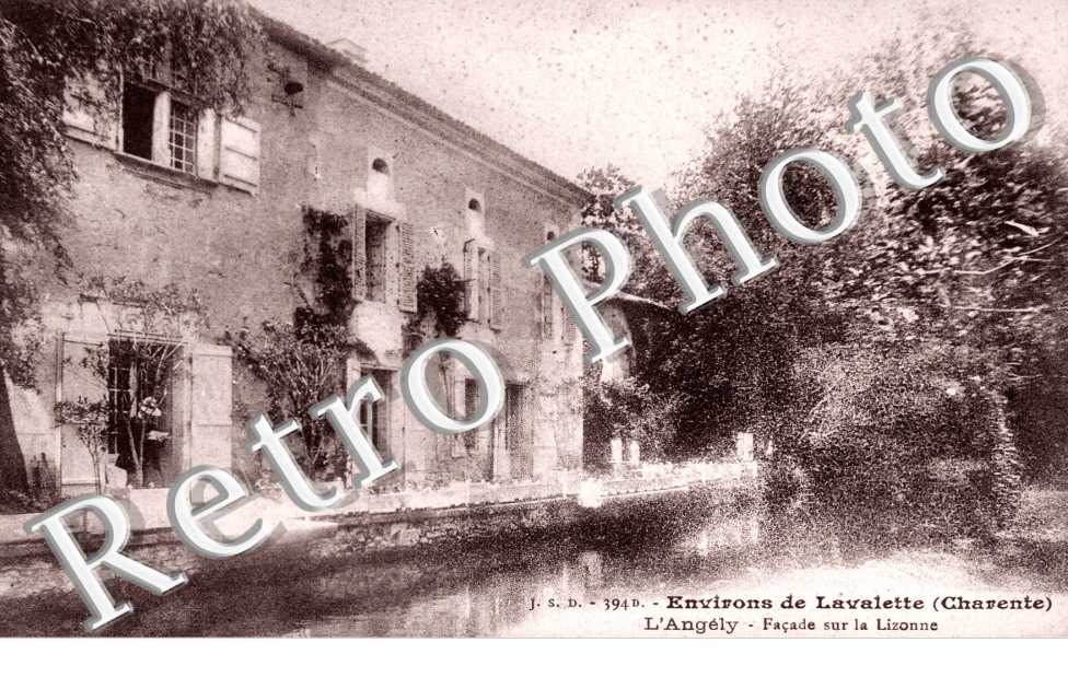 Facade sur la Lizonne