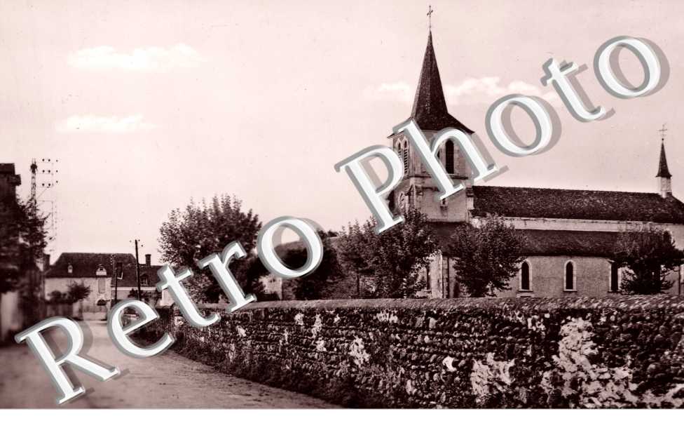 L&#039;Eglise et la rue Principale