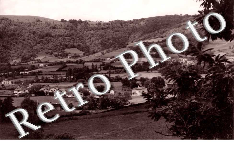 vue generale  annees 50 - au premier plan Lapixtoia