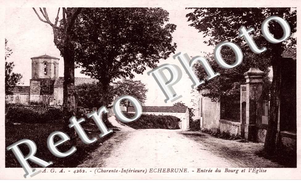 entree du bourg et l&#039;Eglise