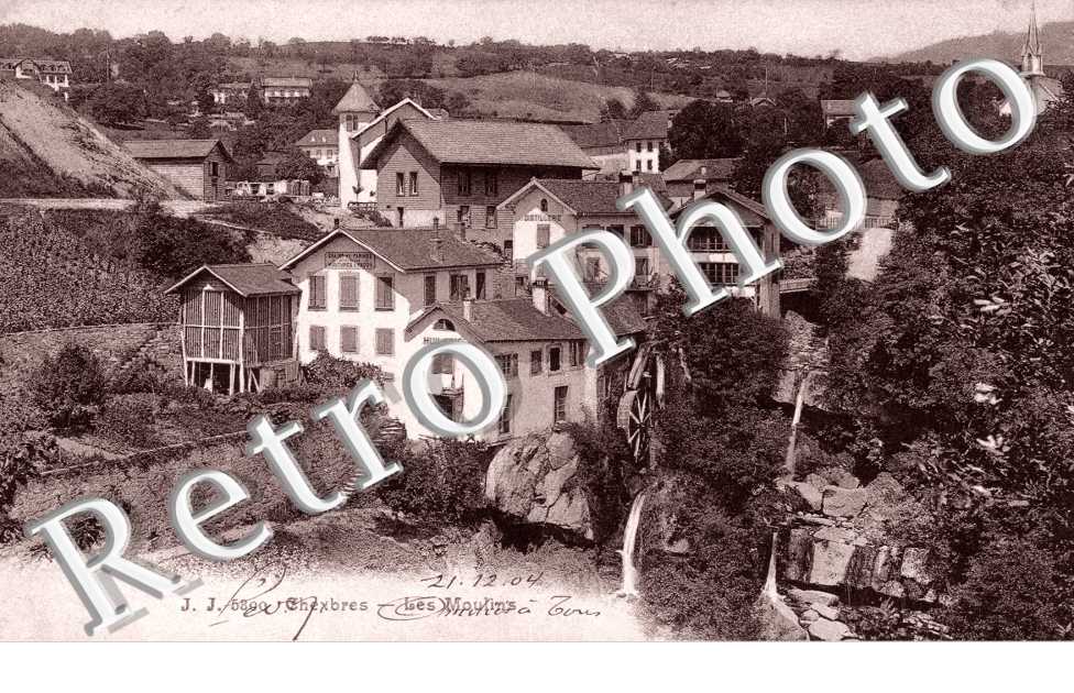 Les Moulins