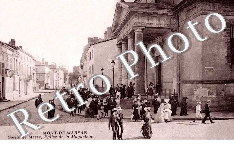 Sortie de Messe, l&#039;Eglise de la Magdeleine