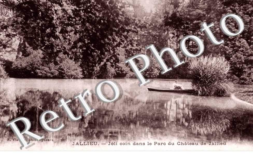 joli coin dans le parc du chateau de Jallieu