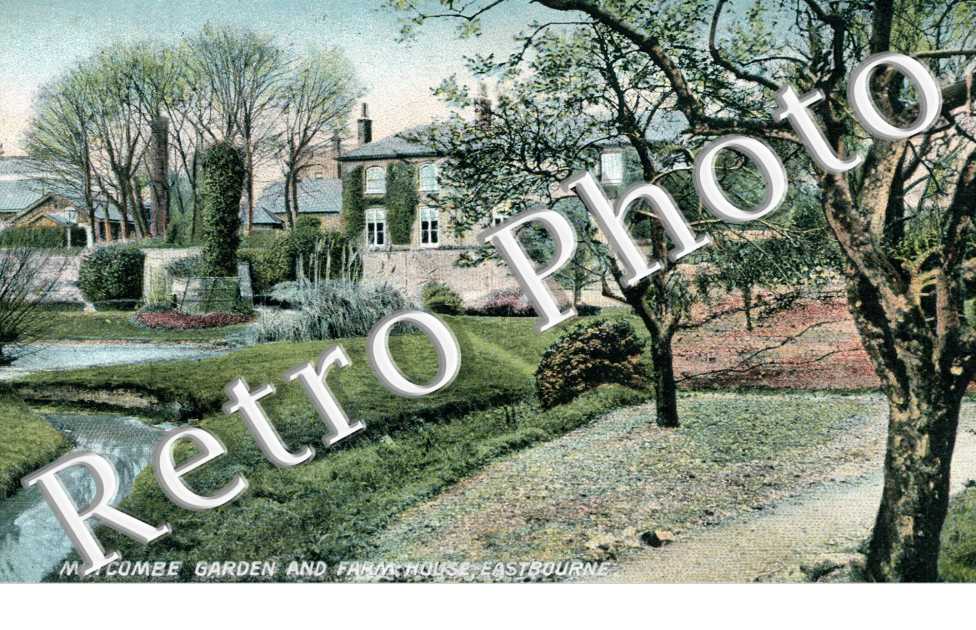 Motcombe Garden and Farmhouse
