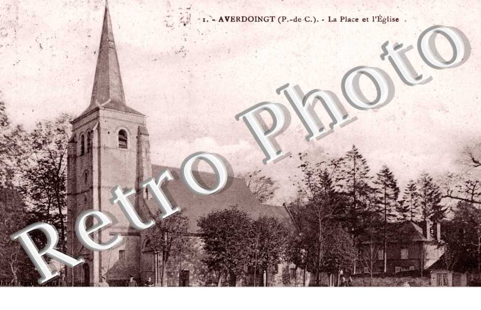 La Place et l&#039;Eglise