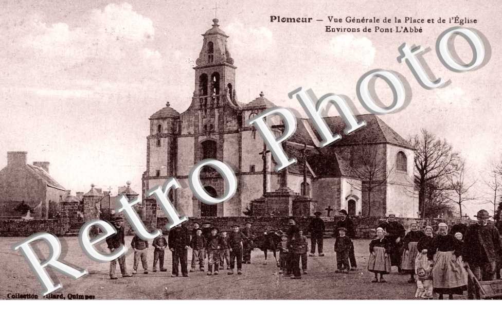 la Place et l&#039;eglise