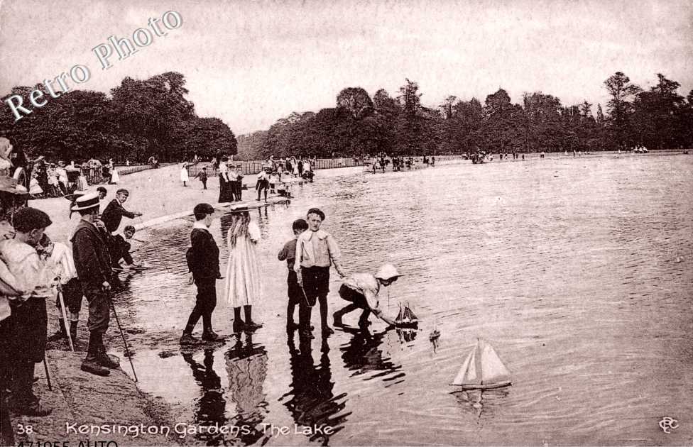 Gardens, the Lake