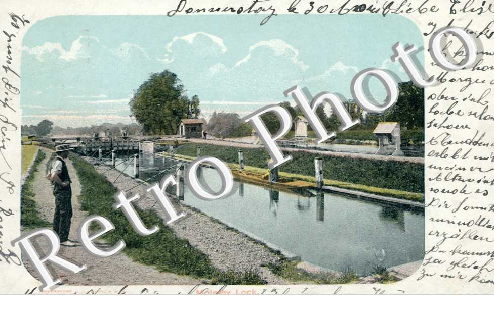 Molesey Lock