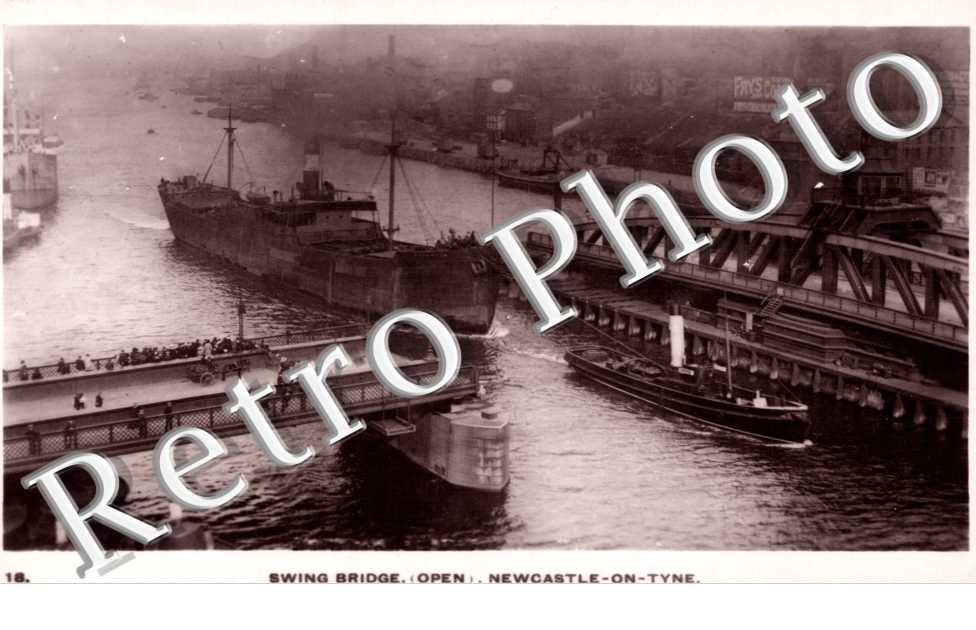 Swing bridge