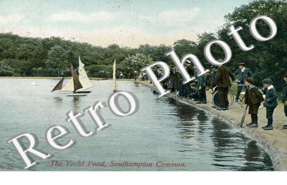 the yacht Pond