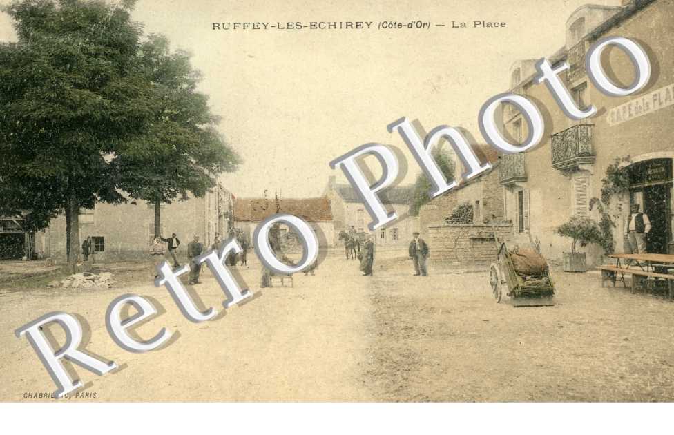 la Place Cafe de la place