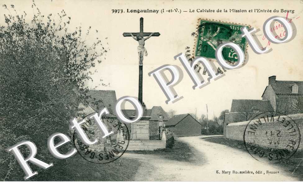 le Calvaire de la Mission et l&#039;entree du bourg