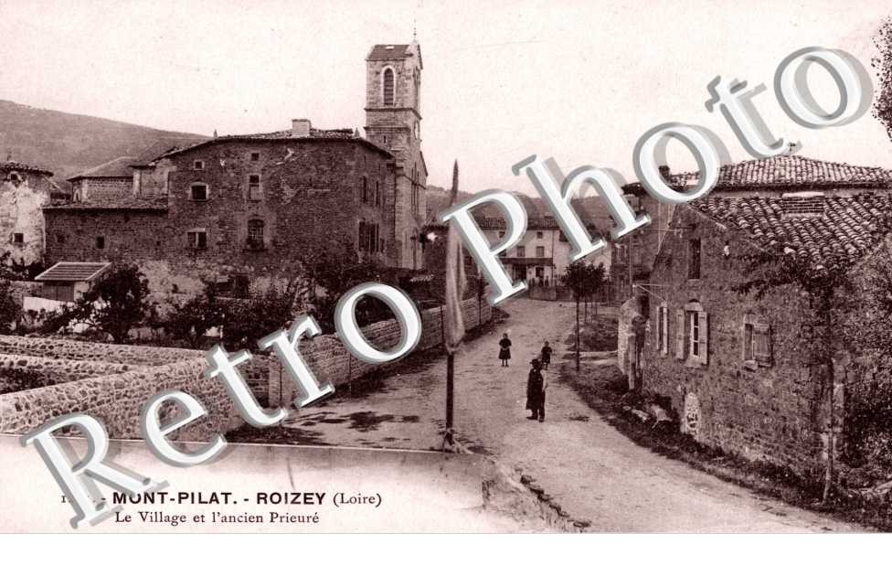 Le Village et ancien Prieure