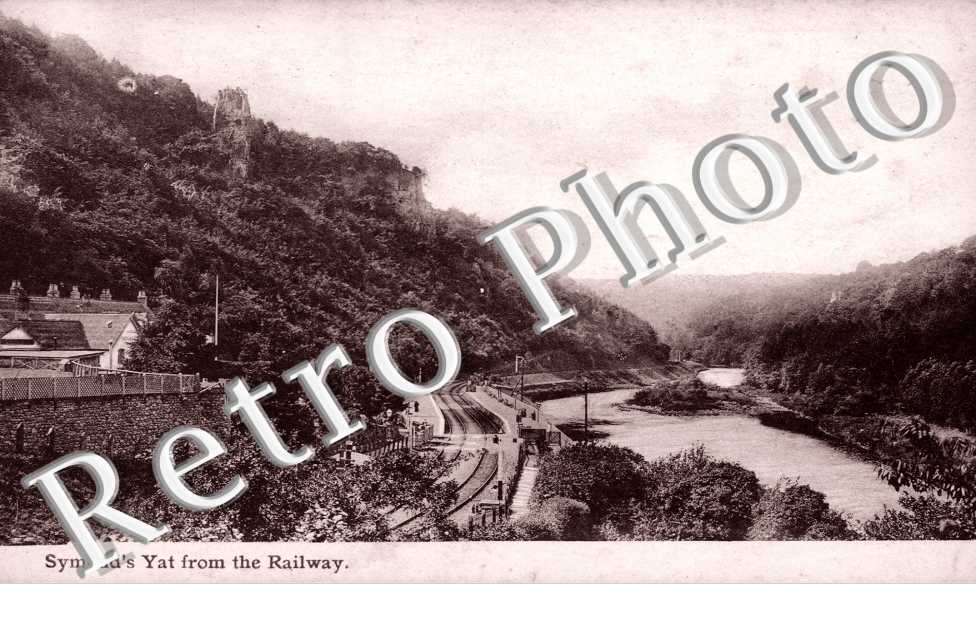 Symond&#039;s Yat from the Railway