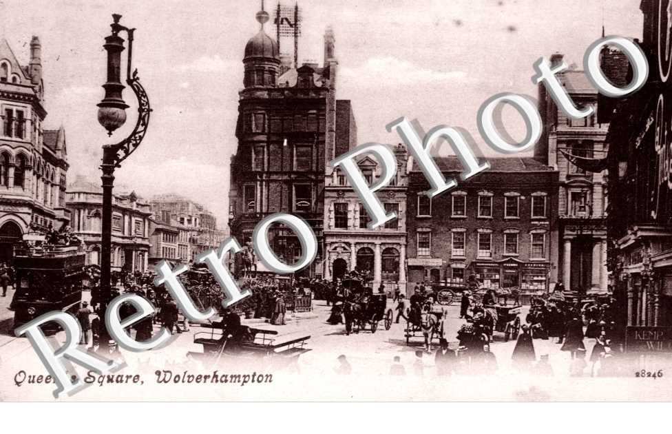 Queen&#039;s Square
