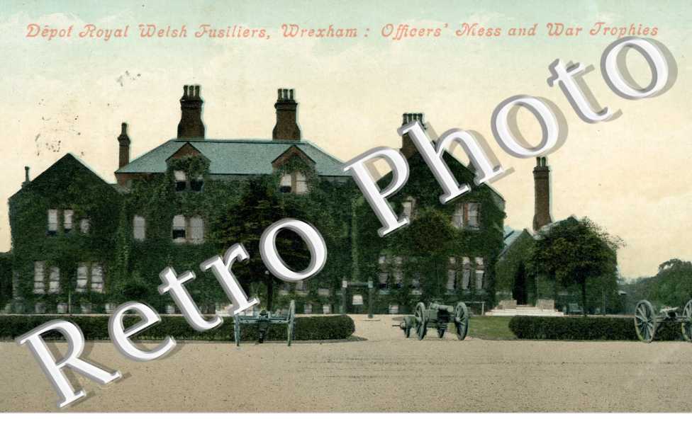 Depot Royal Welsh Fusiliers, Officers&#039; Mess and War Trophies
