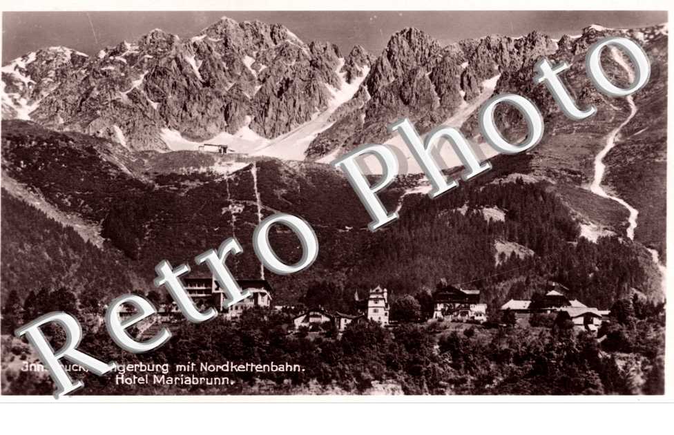 Innsbruck, Hungerburg mit Nordkettenbahn Hotel Mariabrunn