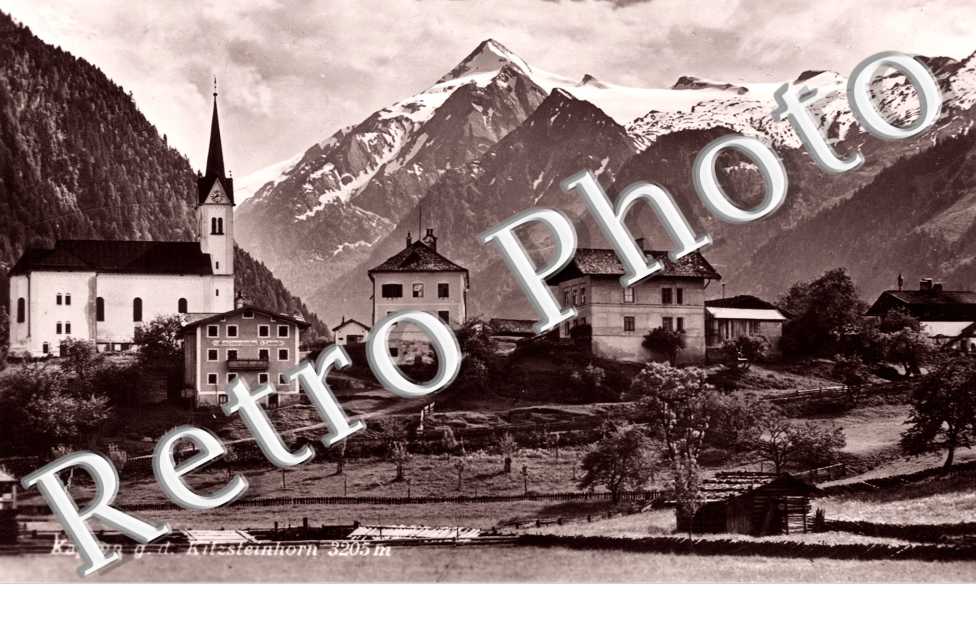 Vue Exterieure, des Maisons et l&#039;Eglise