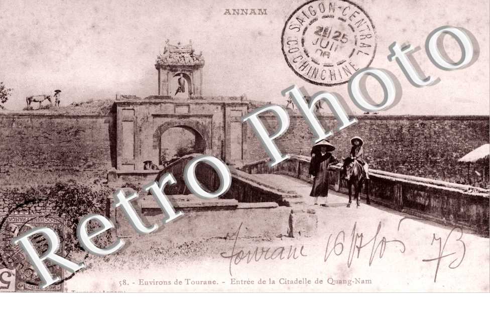 Entree de la Citadelle de Quang-Nam