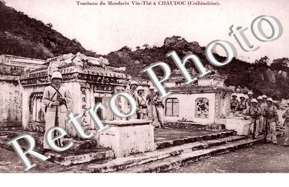 Tombeau du mandarin Vin-The a Chaudoc
