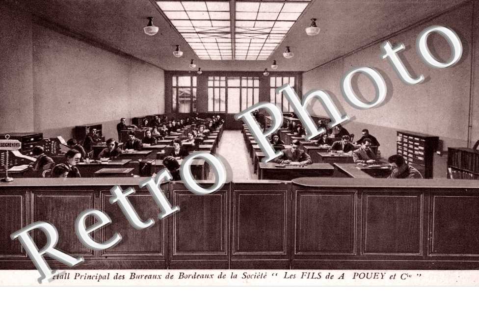 Hall principal des Bureaux de la Societe Les Fils de A. Pouey et Cie