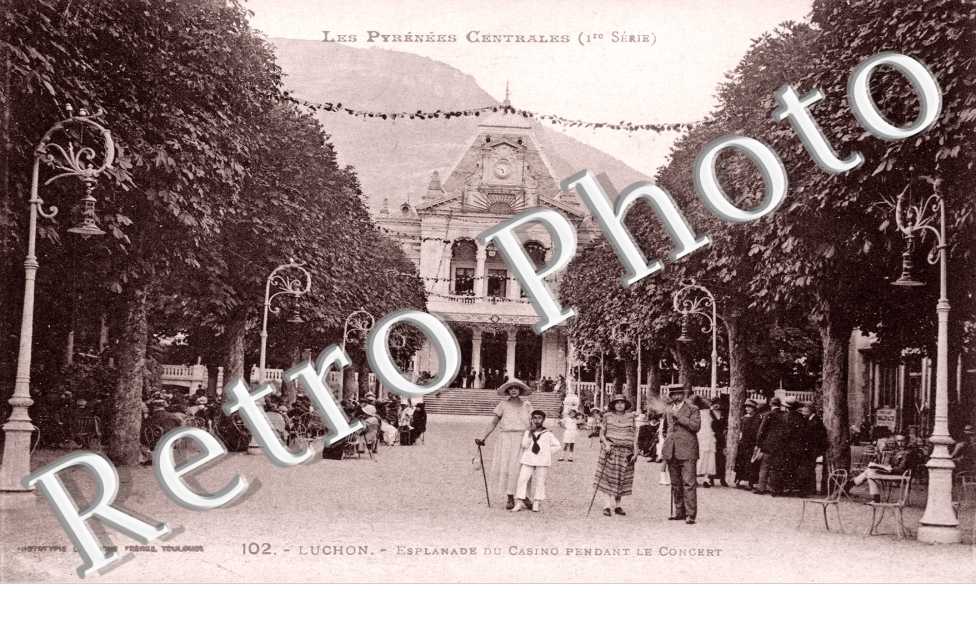 Esplanade du Casino pendant le concert