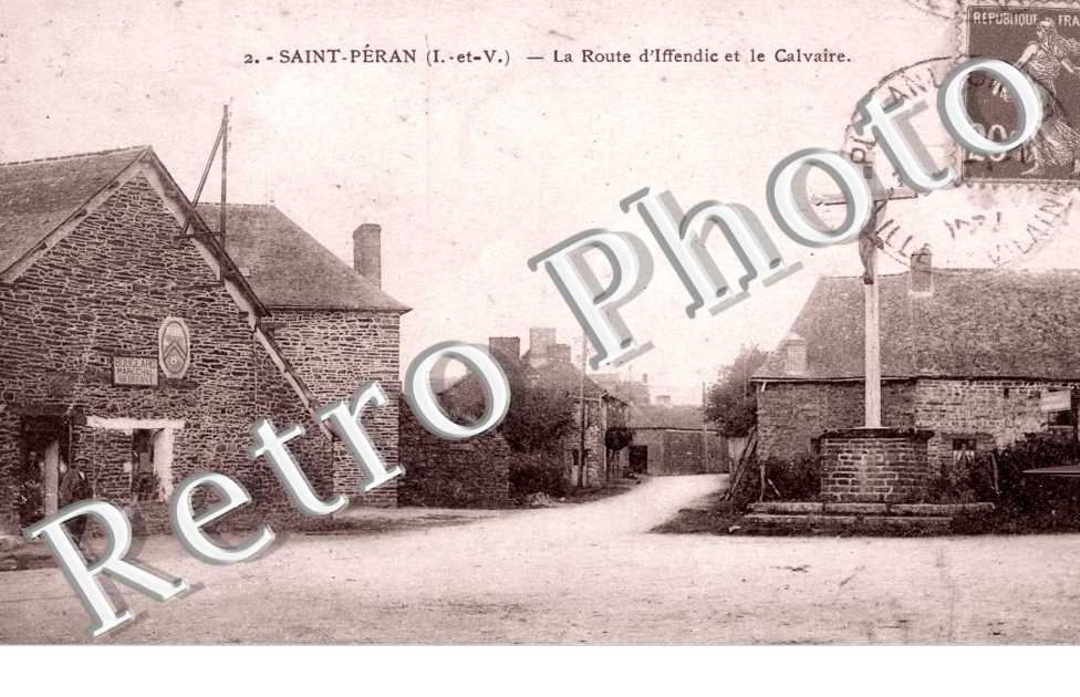 la route d&#039;Iffendic et le calvaire