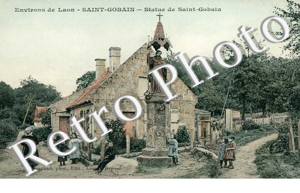Statue de Sainte Gobain