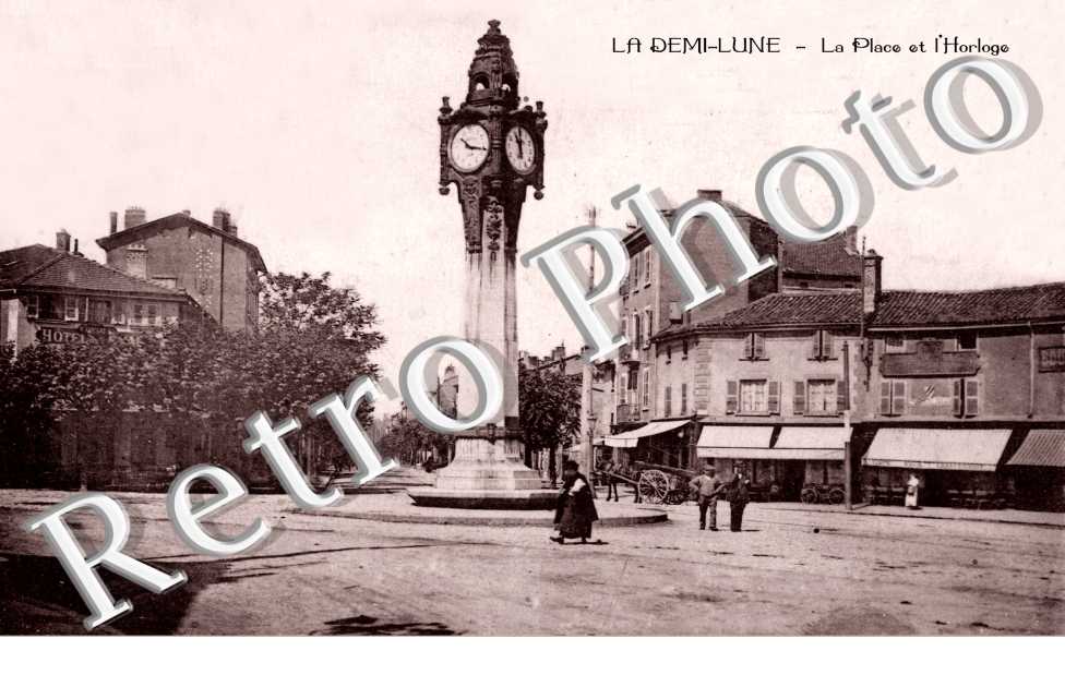 La place et l'horloge