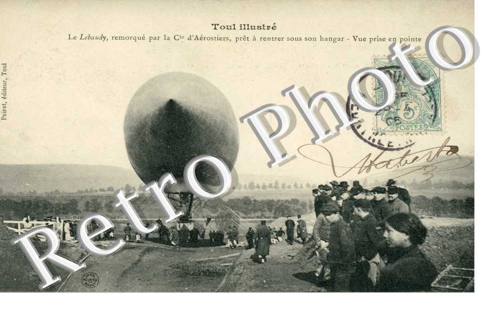 Le dirigeable le Lebaudy  remorque par la Cie d'Aerostiers