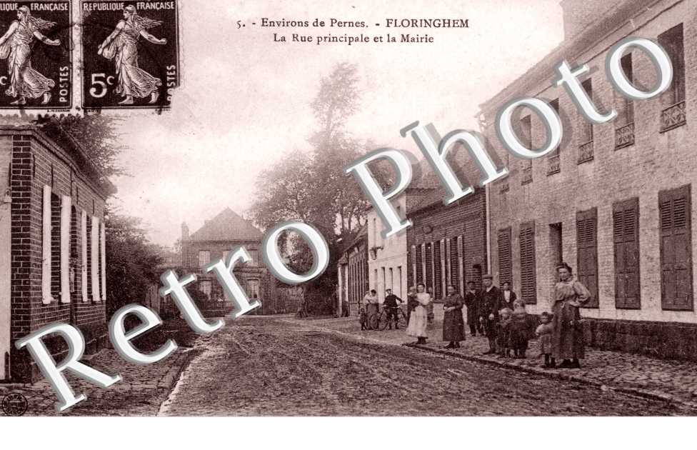 la rue principale et la mairie - carte anim
