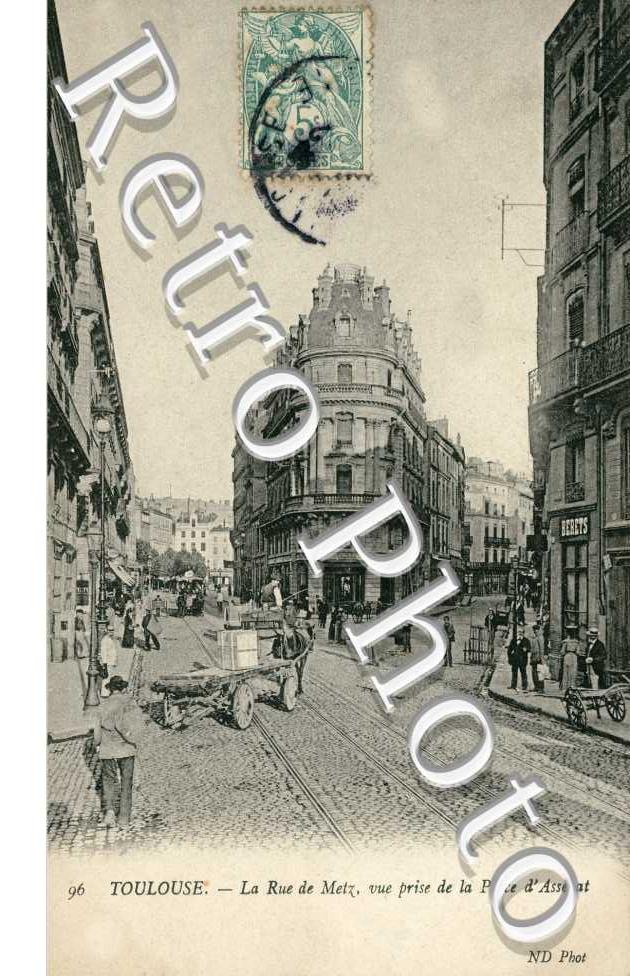 la rue de Metz vue prise de la place d'Assezat