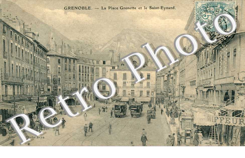 La place Grenette et le Saint-Eynard