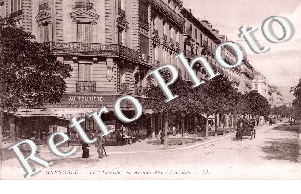 le Touriste et avenue Alsace Lorraine