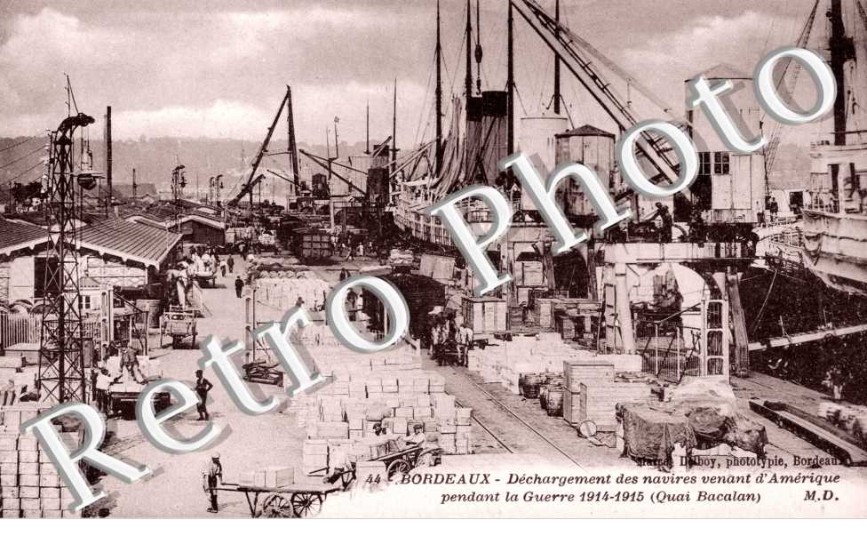 Dechargement des Navires venant d'Amerique