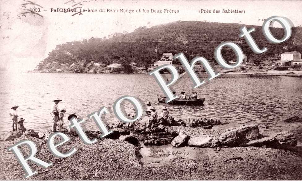 Fabregas  La baie du Beau Rouge et les Deux Freres Pres des Sablettes