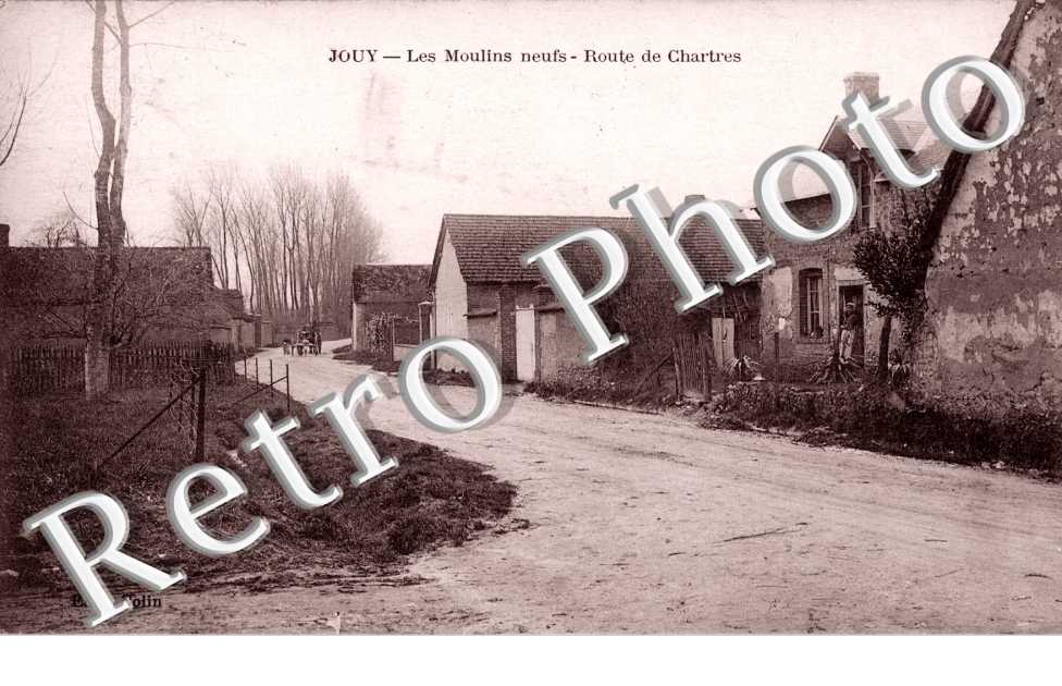 Jouy Les Moulins neufs - Route de Chartres
