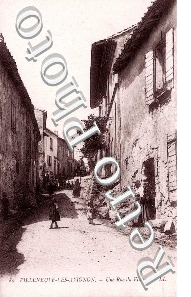 Une rue du village
