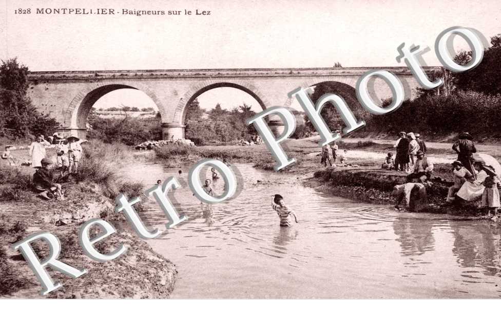 Baigneurs sur le Lez