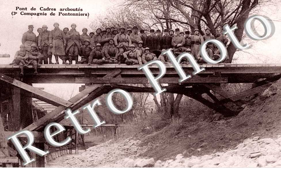Pont de cadres arcboutes 3eme compagnie de Pontonniers - 1934