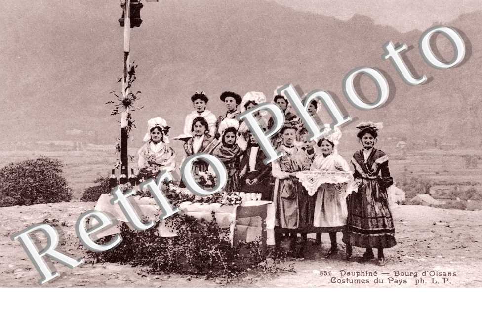 Costumes du pays