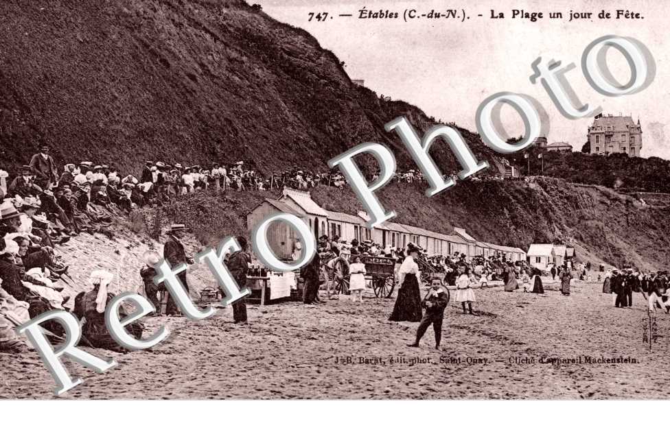 la Plage un jour de fete