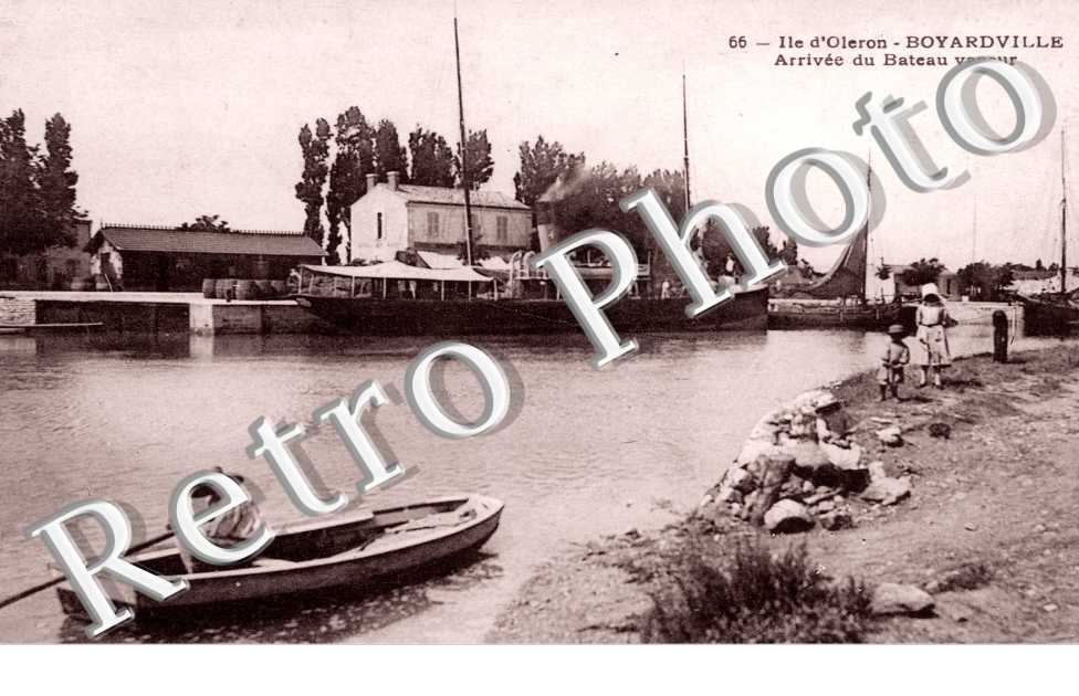 arrivee du bateau a vapeur