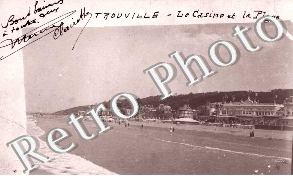 le casino et la plage