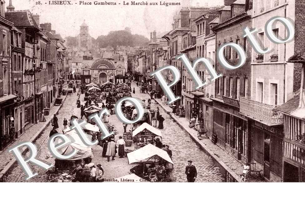 PLACE GAMBETTA  Le marchaux lumes