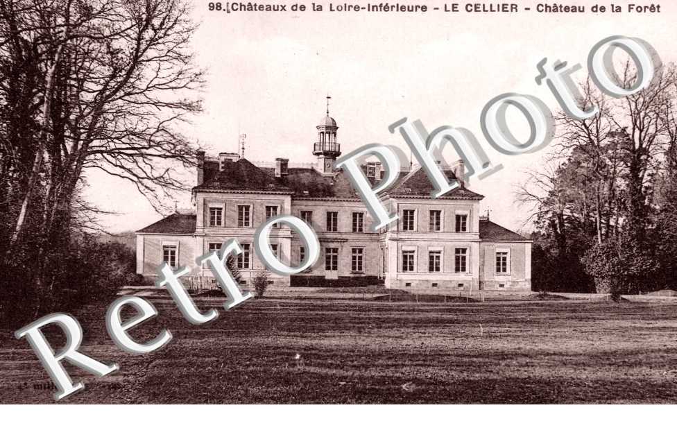 Chateau de la For