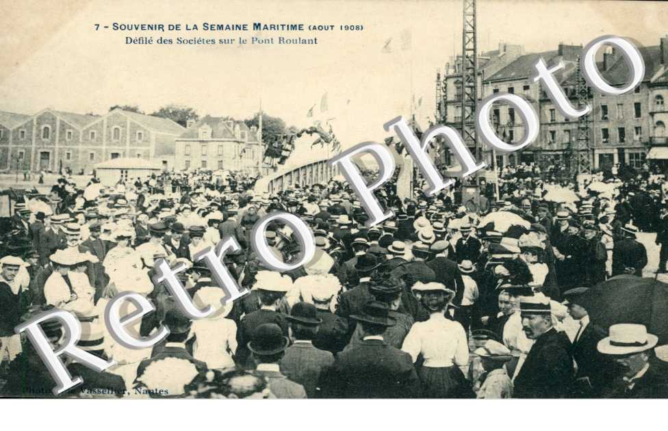 Fe de la Grande Semaine Maritime - Défilé sur le Pont Roulant